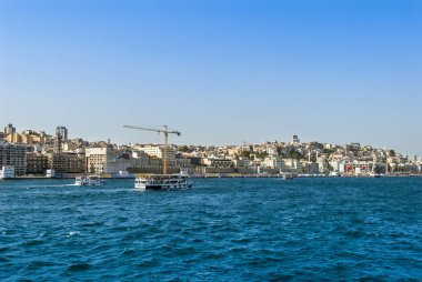 Istanbul, Türkiye, 23 Ağustos 2018: Tophane ve gemi