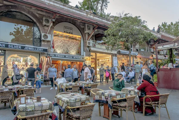 Isztambul, Törökország, 2018. augusztus 23.: a Sultanahmet Arasta Bazaar — Stock Fotó