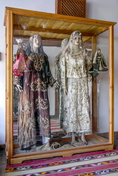 Karabuk, Turkije, 21 mei 2013: Ottomaanse kleren op herenhuis op Safr — Stockfoto