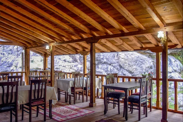 Karabük, Türkiye, 24 Mayıs 2013: Mill Kanyon, Safranbolu Cafe