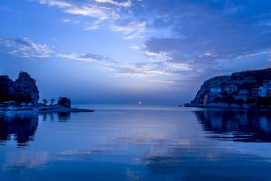 Bartın, Türkiye, 22 Mayıs 2013: deniz ve şehir, Amasra