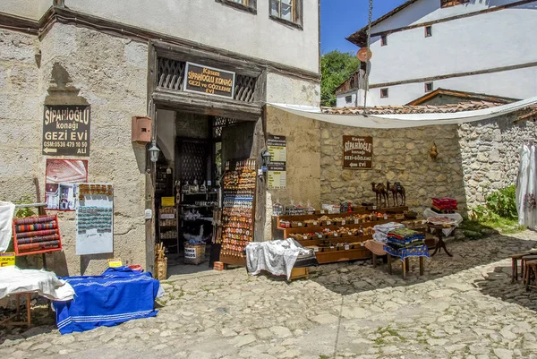 Karabük, Türkiye, 22 Mayıs 2013: tarihi hediye dükkanı, Yörük