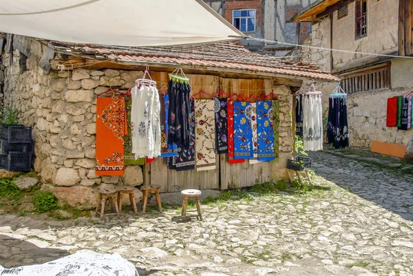 Karabuk, Turkije, 22 mei 2013: historische herenhuizen en geschenken bij Yor — Stockfoto