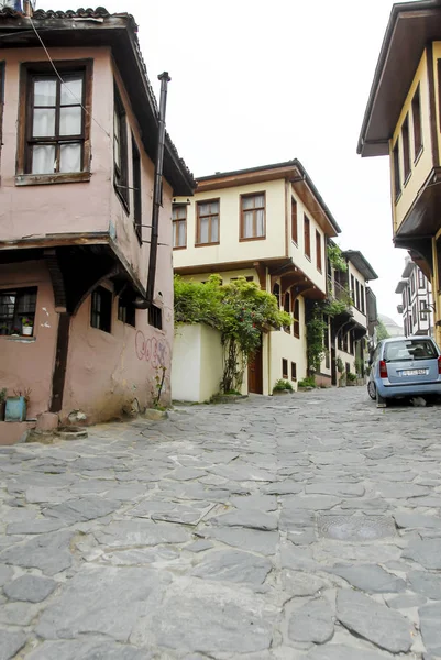 Bursa, Turquia, 29 de abril de 2012: Saltanat Kapi, mansões históricas — Fotografia de Stock