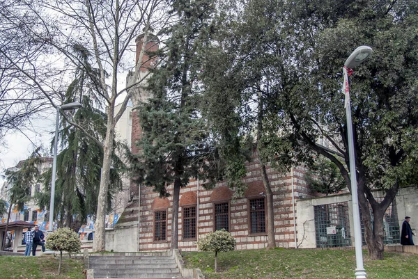 Istambul, Turquia, 29 de janeiro de 2019: Mesquita Karabas Mustafa Aga 15 — Fotografia de Stock