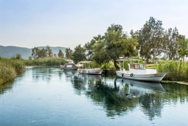 Muğla, Türkiye, 14 Mayıs 2012: Azmak akışı, Gökova Körfezi, A, tekneler