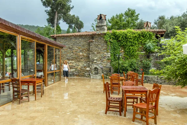 Mugla, Turquía, 13 de mayo de 2012: Belén Café en la aldea de Caybuku — Foto de Stock