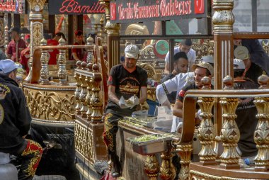 Istanbul, Türkiye, 3 Nisan 2014: Eminönü tarihi balık ekmek Salonu