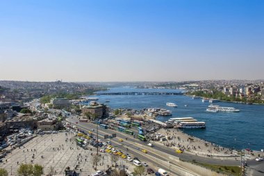 Istanbul, Türkiye, 25 Nisan 2006: Haliç, Eminönü