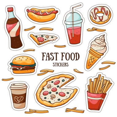 Fast food çıkartmaları beyaz arka plan üzerinde ayarlayın. Vektör topluluğu çizilmiş çıkartmaları ver. Yemekler ve içecekler doodle: hamburger, pizza, soda, patates kızartması, sosisli sandviç, dondurma, çörek. 