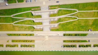 Rusya, Izhevsk - 18 Ağustos 2017: Anıt Rusya (dostluk halkların) ile sonsuza dek. Setin. Izhevsk Rusya Federasyonu  