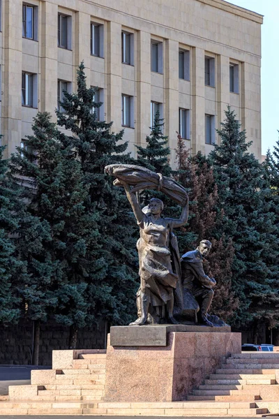 Rosja Stawropol Września 2017 Element Kompozycja Rzeźbiarska Pomnik Lenina Centralnym — Zdjęcie stockowe