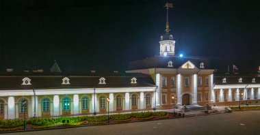 Rusya, Kazan - 19 Ağustos 2017: Gece görünümü top yard. Kazan Kremlin. Kazan, Rusya Federasyonu  