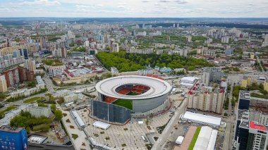 Rusya, Ekaterinburg - 30 Mayıs 2018: Merkez stadyum Yekaterinburg şehir. 2018, Dron dan FIFA futbol konumuyla eşleşen  