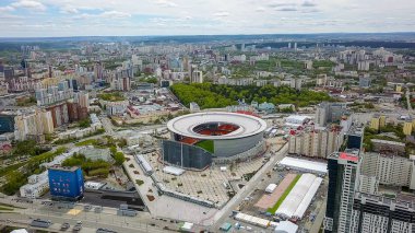 Rusya, Ekaterinburg - 30 Mayıs 2018: Merkez stadyum Yekaterinburg şehir. 2018, Dron dan FIFA futbol konumuyla eşleşen  