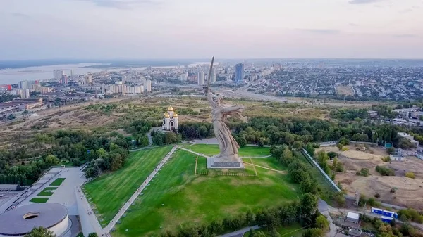 Qamoqxonada gey jinsiy oyin-kulgi Jinsiy olti