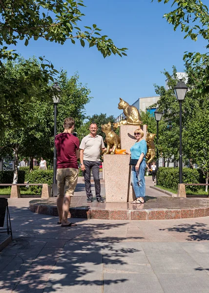 Rússia Tyumen Julho 2018 Escultura Gato Praça Dos Gatos Siberianos — Fotografia de Stock