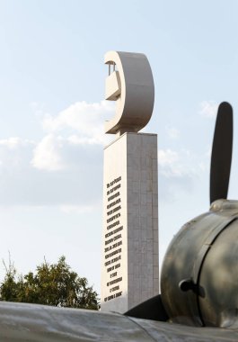 Rusya, Volgograd - 28 Ağustos 2017: Bizim vatan-SSCB ile Yak-3 uçak - Stalingrad Savaşı Müzesi karmaşık Panoraması