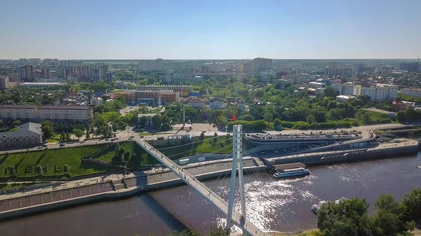 Tyumen Şehir Aşıklar Köprüsü Nehir Tura Çıkabilir Rusya Tyumen Dron — Stok fotoğraf