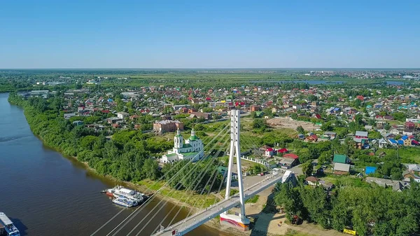 Cidade Tyumen Embankment Rio Tura Ponte Dos Amantes Rússia Tyumen — Fotografia de Stock