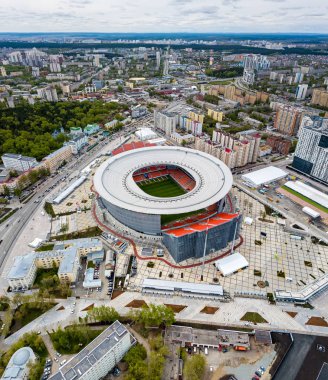 Rusya, Ekaterinburg - 30 Mayıs 2018: Merkez stadyum Yekaterinburg şehir. FIFA futbol konumunu 2018 eşleşir. Havadan görünümü
