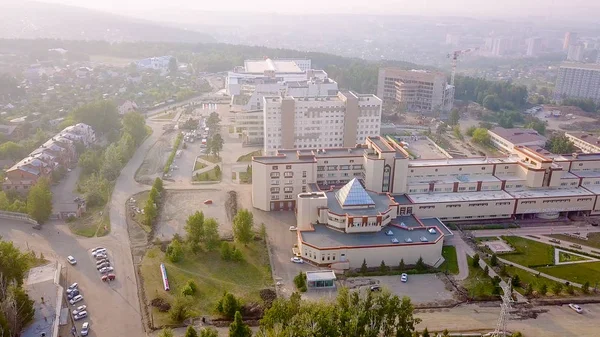 Rusya, Krasnoyarsk - 23 Temmuz 2018: Sibirya Federal Üniversitesi Dron üzerinden çok fonksiyonlu kompleks  
