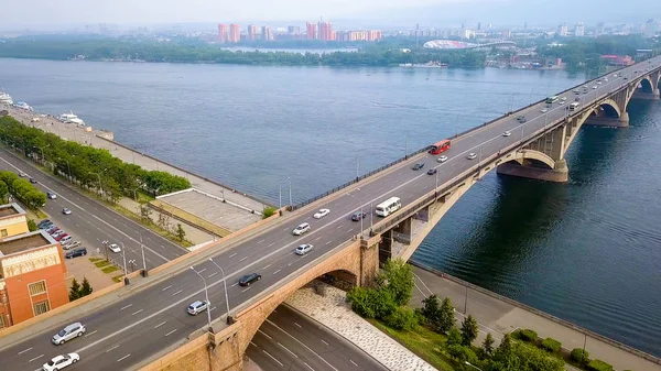 Rusko Krasnojarsk Července 2018 Divadelní Náměstí Komunální Most Panoráma Města — Stock fotografie