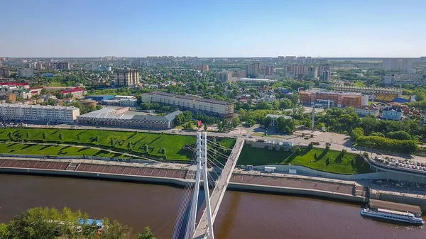 Kommunal Bro Panorama Över Staden Krasnojarsk Ryssland Från Dron — Stockfoto