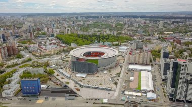 Rusya, Ekaterinburg - 30 Mayıs 2018: Merkez stadyum Yekaterinburg şehir. 2018, Dron dan FIFA futbol konumuyla eşleşen  