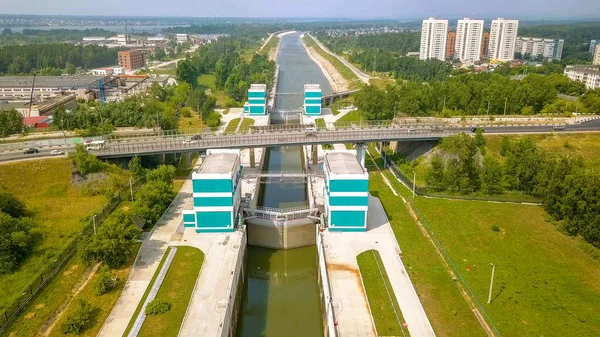 Frakt Gateway Novosibirsk Hydro Electric Kraftverket Vid Floden Från Dron — Stockfoto