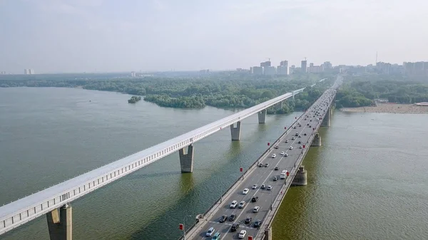 Мост Метро Общий Мост Панорама Города Новосибирска Вид Реку Обь — стоковое фото