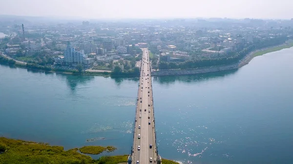 Ryssland Irkutsk Glazkovsky Bridge Bro Över Floden Angara Från Dron — Stockfoto