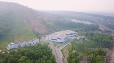 Rusya, Krasnoyarsk - 23 Temmuz 2018 Kış Sporları ACADEmy. SOPKA MÜZİK SORUŞTURUYOR. Video kaydı. UltraHD (4K)
