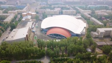 Rusya, Krasnoyarsk - 23 Temmuz 2018 Spor Tesisi. Yenisei Stadyumu (Yenisei Buz Stadyumu). Video kaydı. UltraHD (4K)