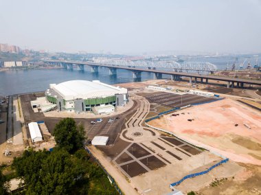 Rusya, Krasnoyarsk - 23 Temmuz 2018: Platin Arena Ice Arena. Artistik Patinaj Yarışması, Dron üzerinden hava fotoğrafçılığı için mekan