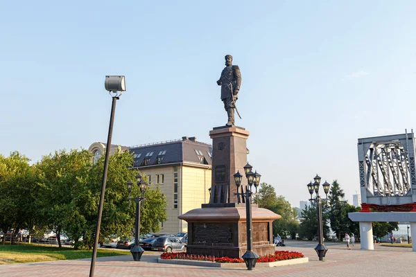 アレクサンドル 世の記念碑が公園 市先頭にインストールされているロシア ノボシビルスク 2018 — ストック写真