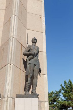 Rusya, Omsk - 17 Temmuz 2018: Anıtı zafer kahramanlar. Savaş Anıtı