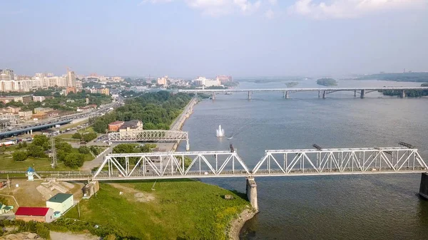 First Railway Bridge in Novosibirsk. Panorama of the city of Novosibirsk. View on the river Ob. Russia, From Dron — Stock Image First Railway Bridge Novosibirsk Panorama City Novosibirsk View River Russia Royalty Free Stock Photos
