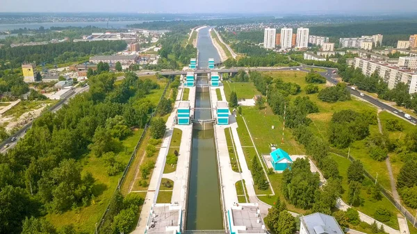 Судоходные Ворота Новосибирской Гэс Оби Дрона — стоковое фото