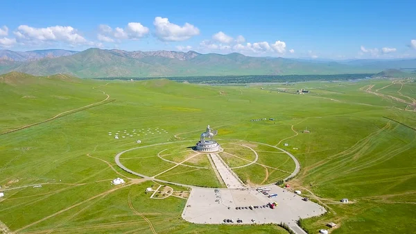 Estátua Equestre Genghis Khan Tempo Ensolarado Mongólia Ulaanbaatar Drone — Fotografia de Stock