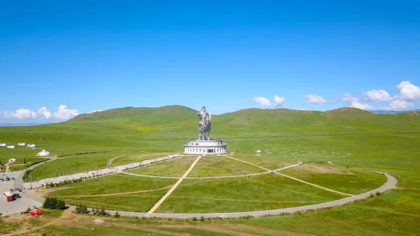 Estátua Equestre Genghis Khan Tempo Ensolarado Mongólia Ulaanbaatar Drone — Fotografia de Stock