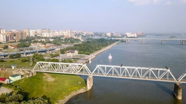 První Železniční Most Novosibirsku Panoráma Města Novosibirsk Zobrazit Řece Rusko — Stock fotografie