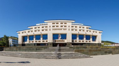 Gorno-Altaisk, Rusya-16 Ağustos 2018: Ulusal Drama Tiyatrosu. P.V. Kuchiyak