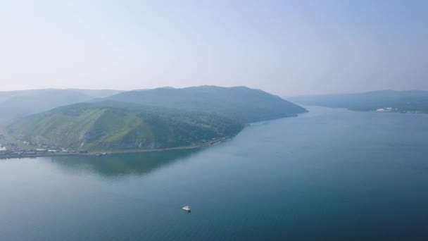 Rússia Irkutsk Fonte Rio Angara Lago Baikal Vídeo Ultrahd — Vídeo de Stock