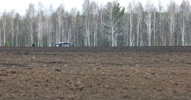 Byn Röd Fyr Ryssland Maj 2017 Människor Traktorn Engagerade Att — Stockvideo