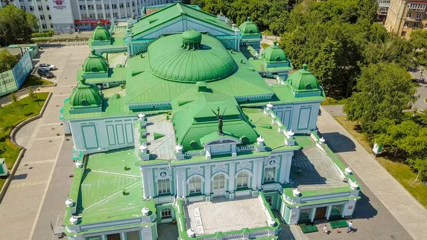 ロシア オムスク 2018 オムスク州学術ドラマシアター オムスク ロシアののむのすき — ストック写真