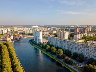 Rusya, Kaliningrad. Havadan görünümü Kaliningrad şehir merkezi. Deniz feneri balık Köyü, Rusya Federasyonu