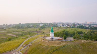 Paraskeva Pyatnitsa Şapel. Krasnoyarsk ve sembolü şehir ana müteşekkil Dron üzerinden  
