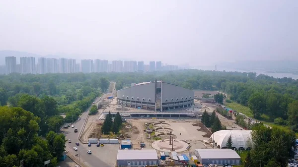 ロシア クラスノヤルスク 2018 スポーツ施設 スポーツの宮殿にちなんで Yarygin Ivan Yarygin スポーツ宮殿 からのむのすき — ストック写真