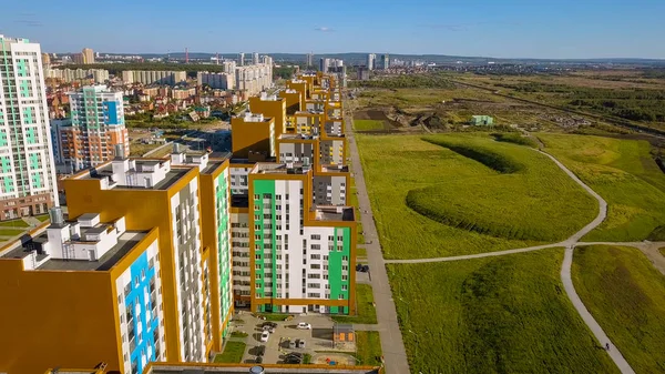 Neubauten Einem Neuen Gebiet Der Stadt Jekaterinburg Bau Von Häusern — Stockfoto